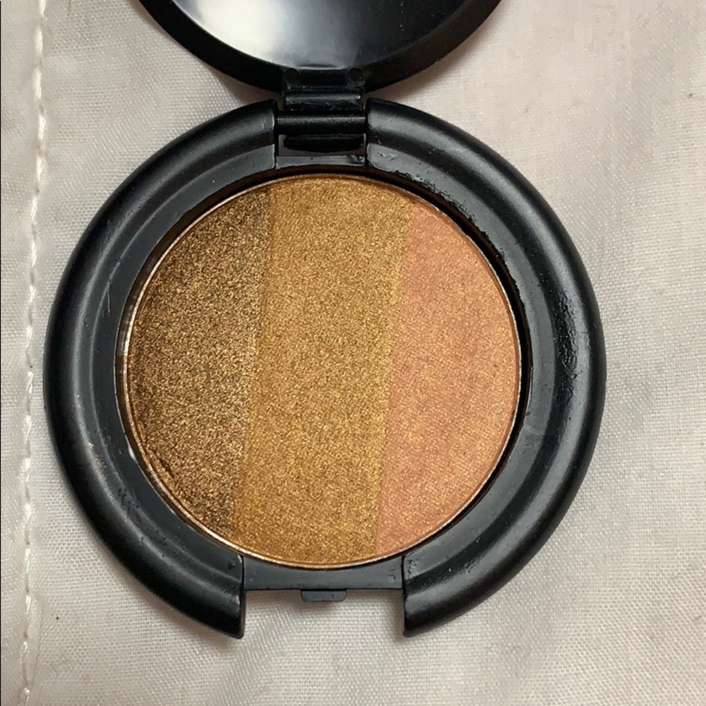 Bronzer Trio - Picture 2 of 2